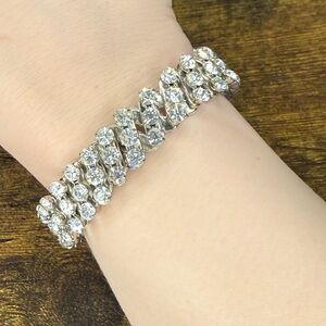 Source Unknown Clear Crystal Stretch Bracelet - Silver